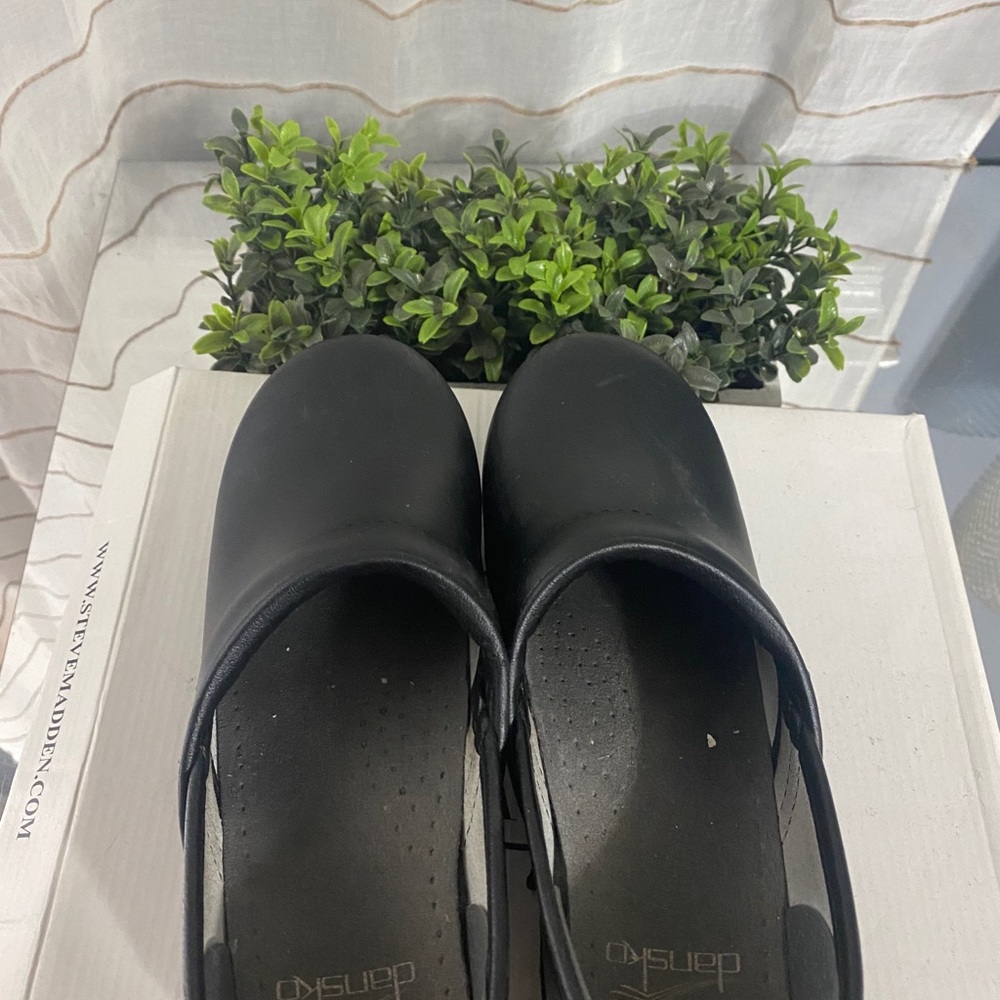 Dansko clogs - Picture 5 of 10